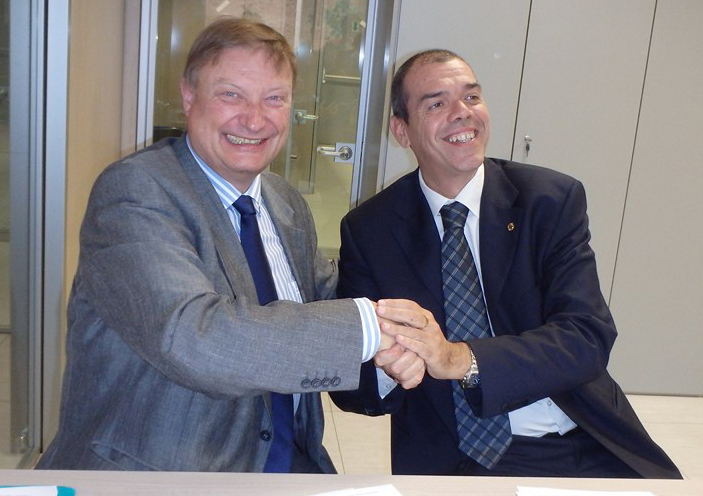 Contract signed by the EBL and FIGB presidents