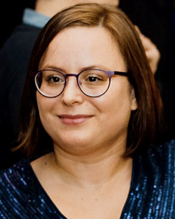VAN DEN BERGH Anke